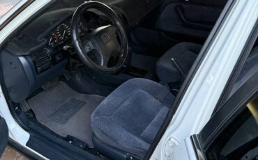 Honda-accord-lx-1993-white-4