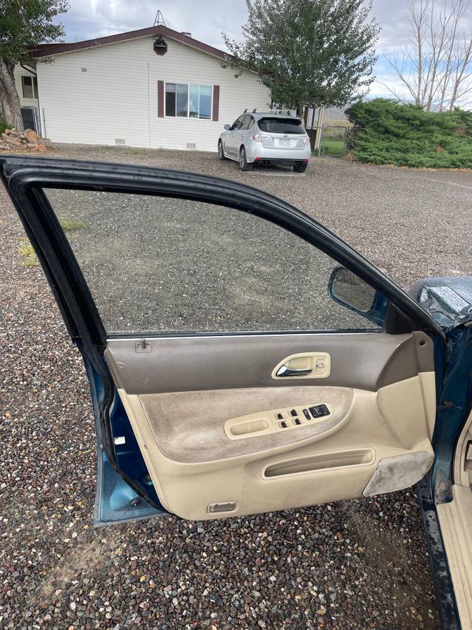 Honda-accord-lx-1995-green-9