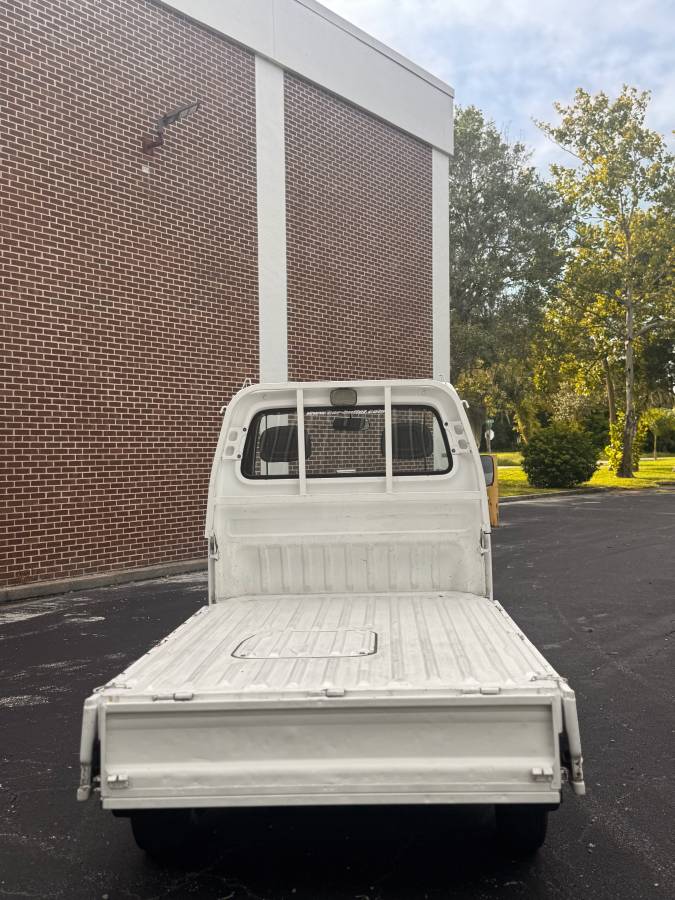 Honda-acty-minitruck-1992-white-1