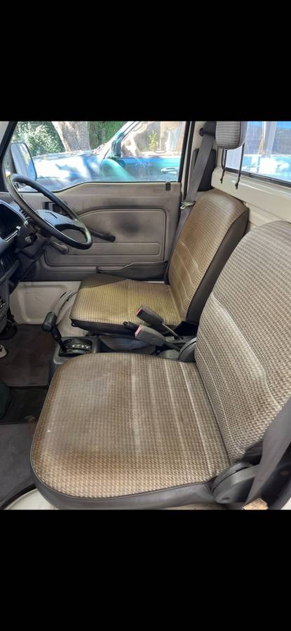 Honda-acty-minitruck-1994-white-3