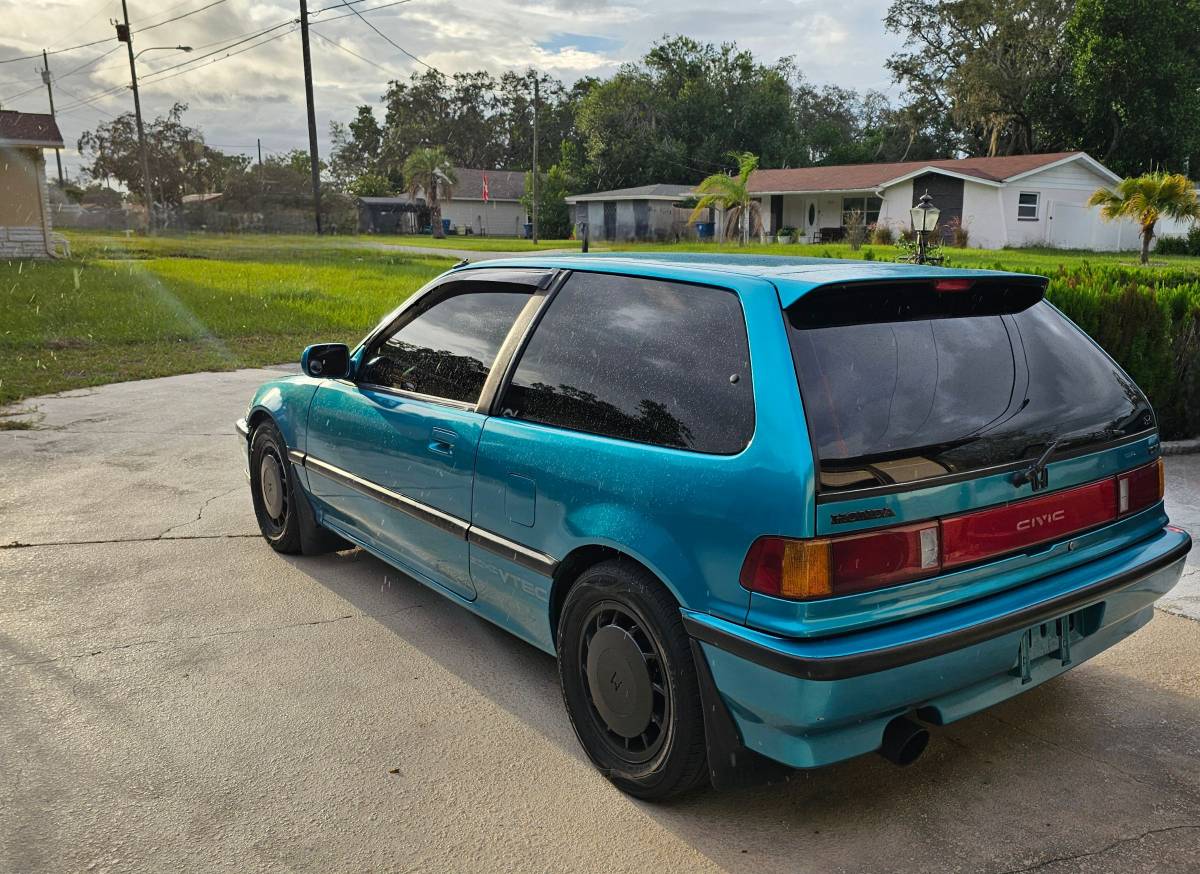 Honda-civic-dx-hatchback-1991-custom-13