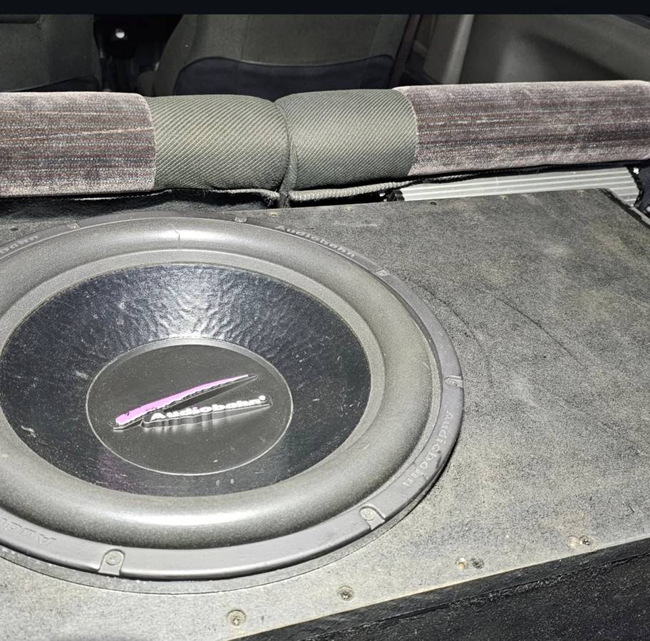Honda-civic-dx-hatchback-1991-custom-15