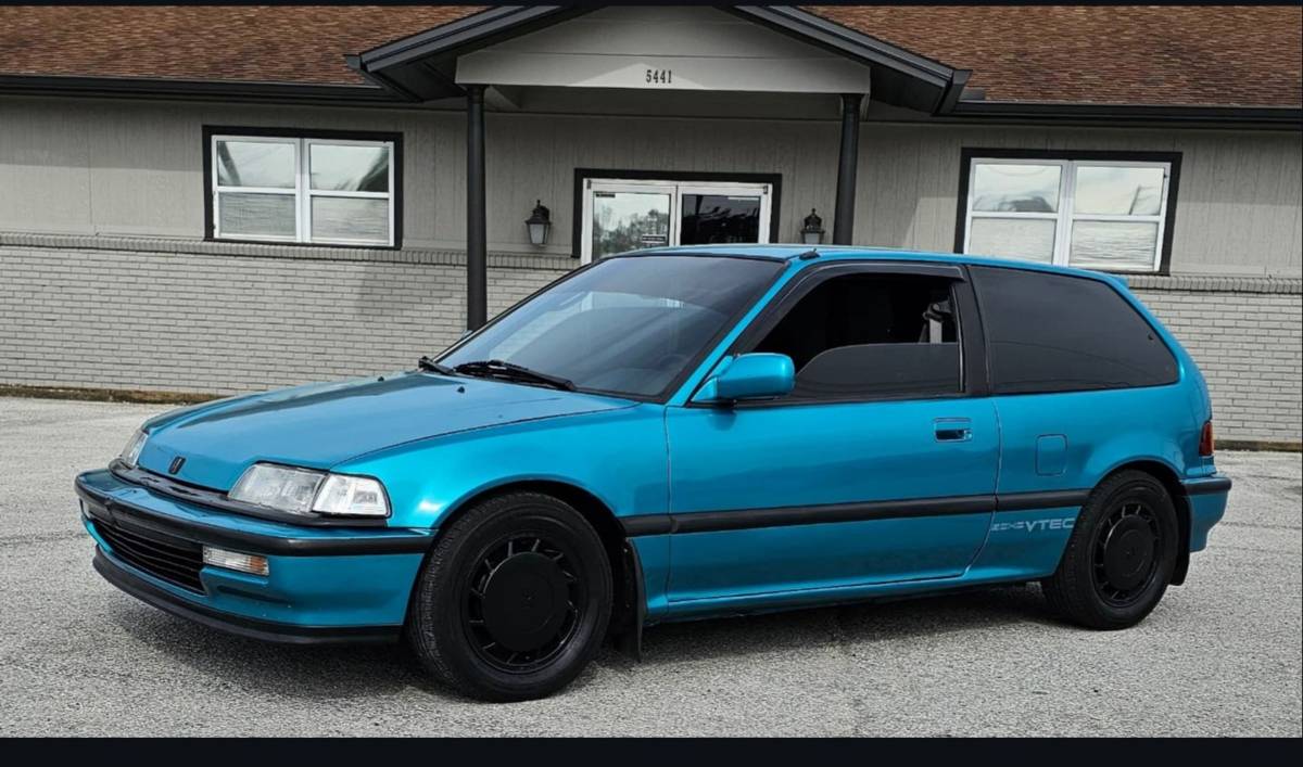 Honda-civic-dx-hatchback-1991-custom