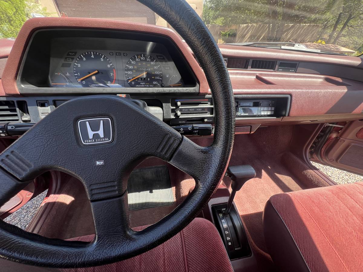 Honda-civic-sedan-1987-red-6