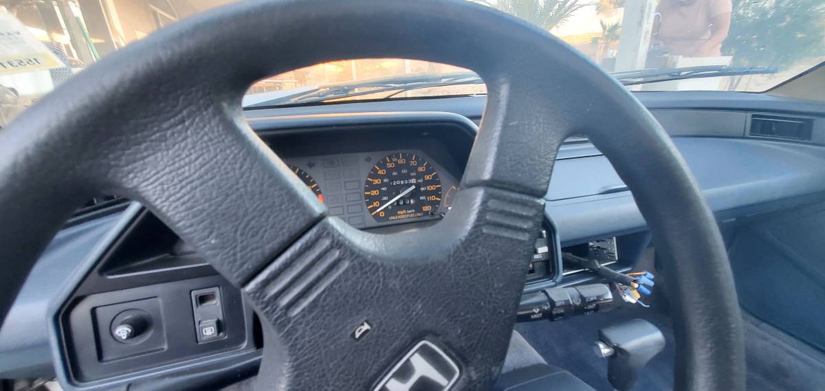 Honda-crx-1983-13