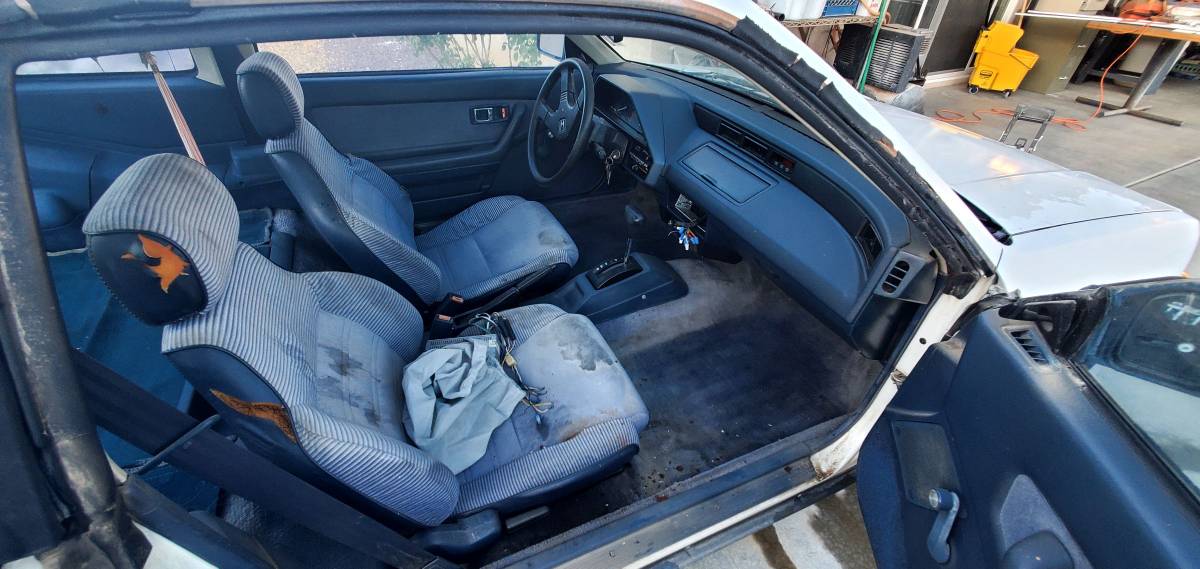 Honda-crx-1983-9