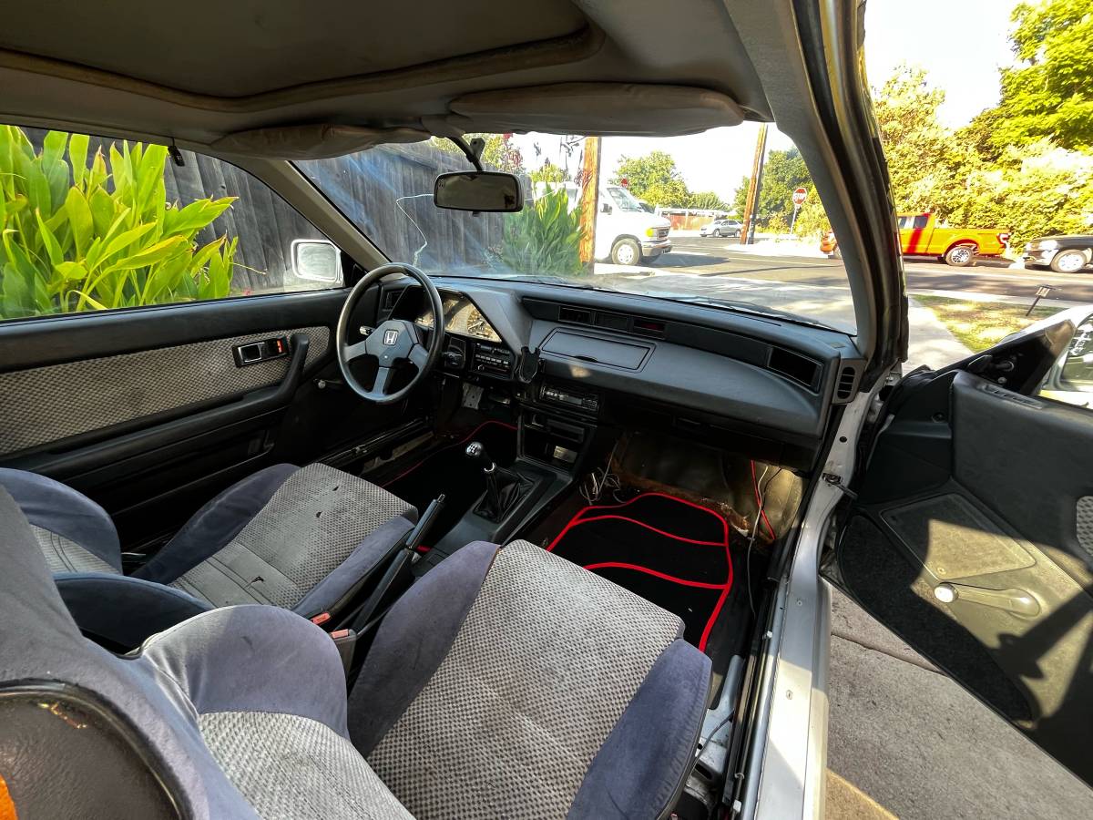 Honda-crx-1984-11