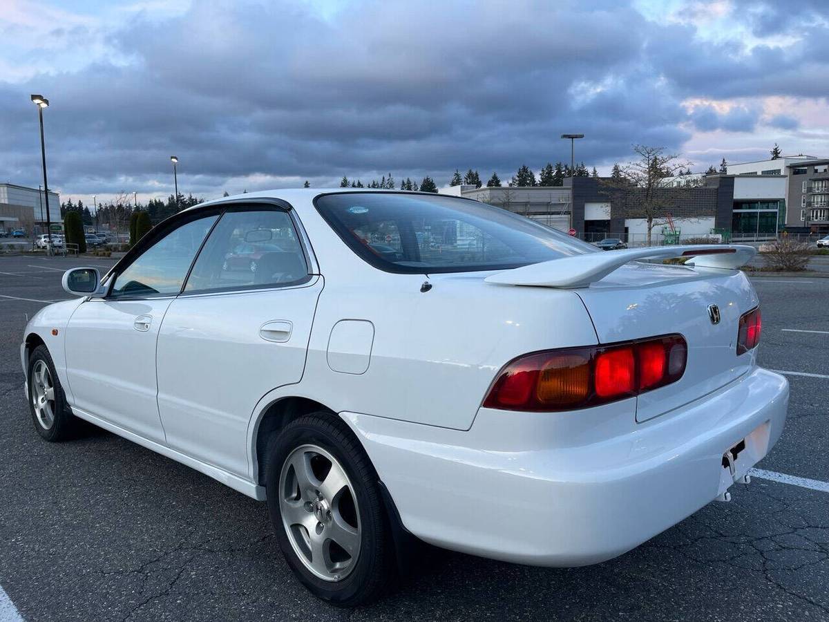 Honda-integra-1995-white-6