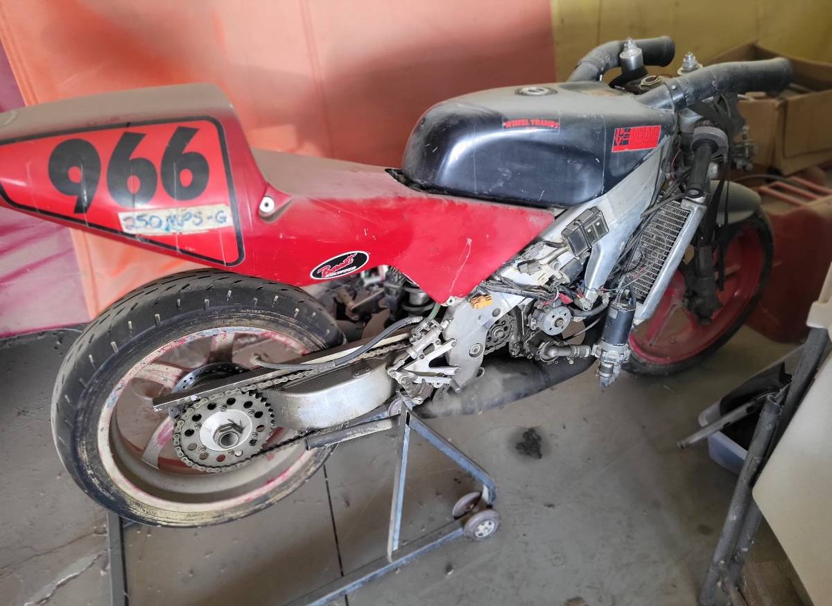 Honda-motorcycle-1992-3