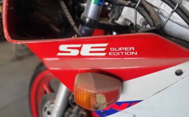 Honda-motorcycle-1992