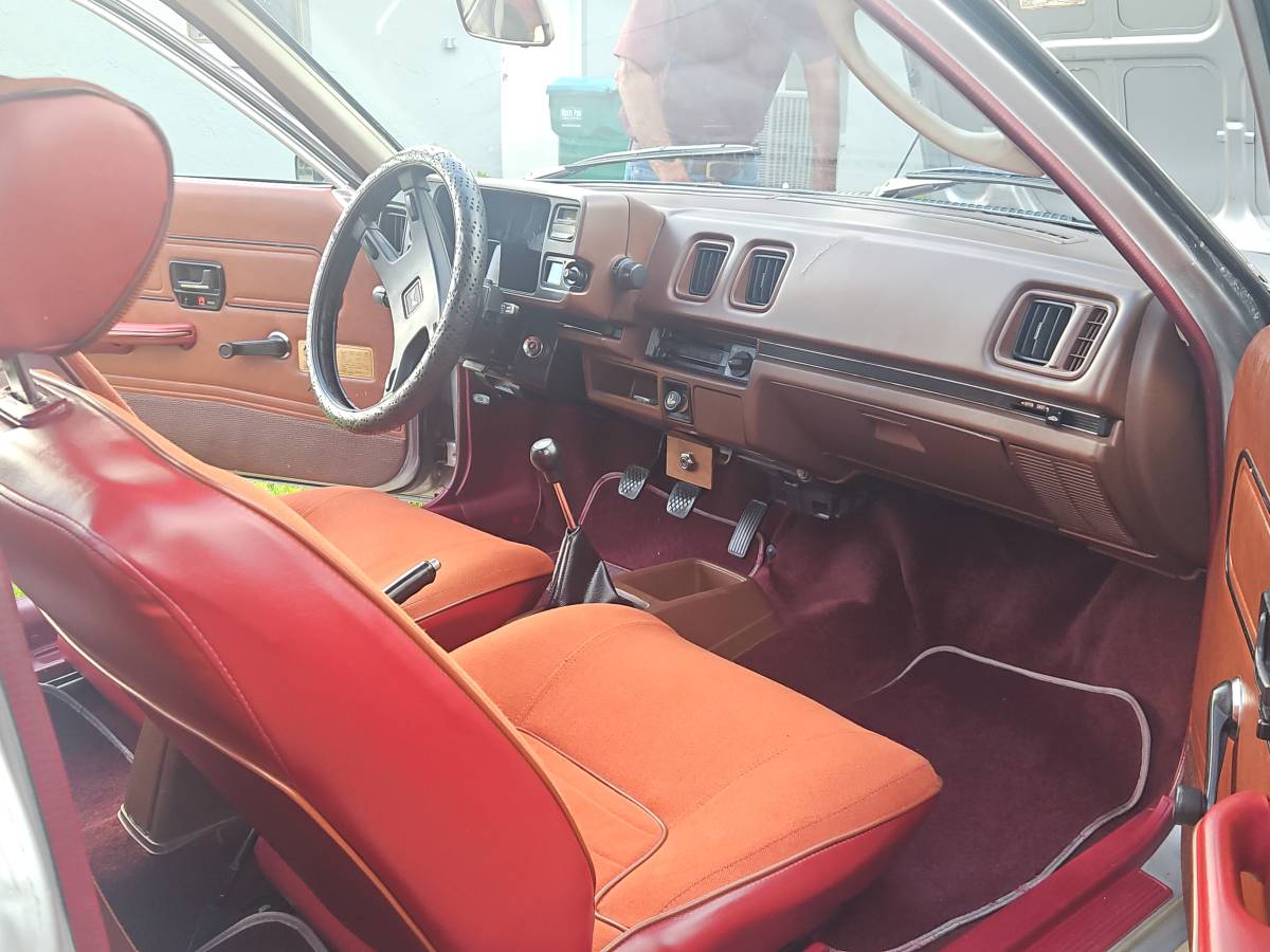 Honda-prelude-1979-grey-2