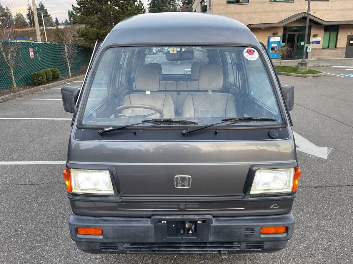Honda-street-1987-grey-11