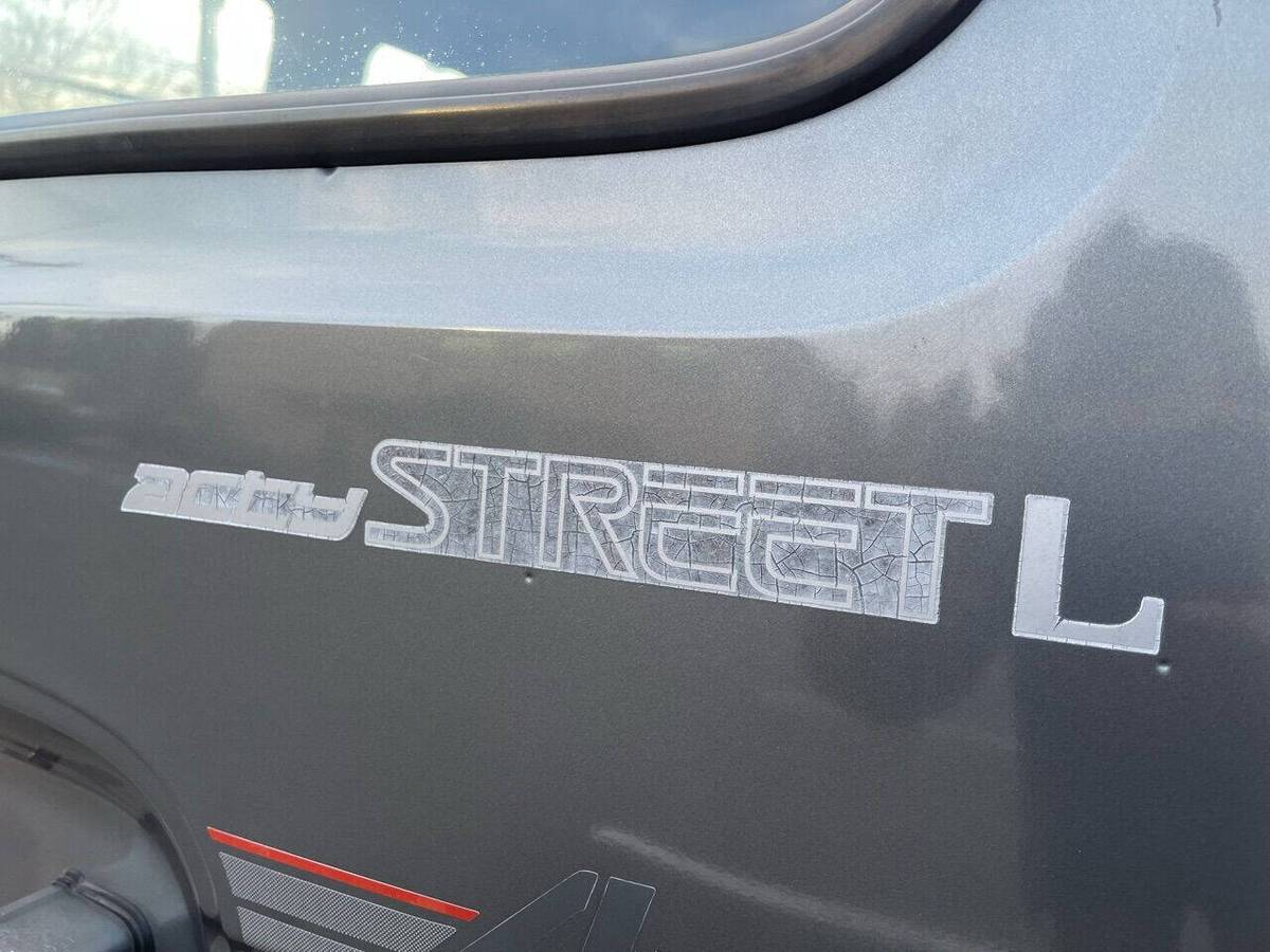 Honda-street-1987-grey-13
