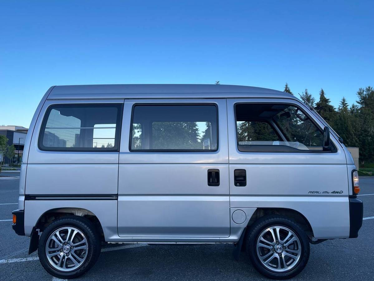 Honda-street-1995-silver-2