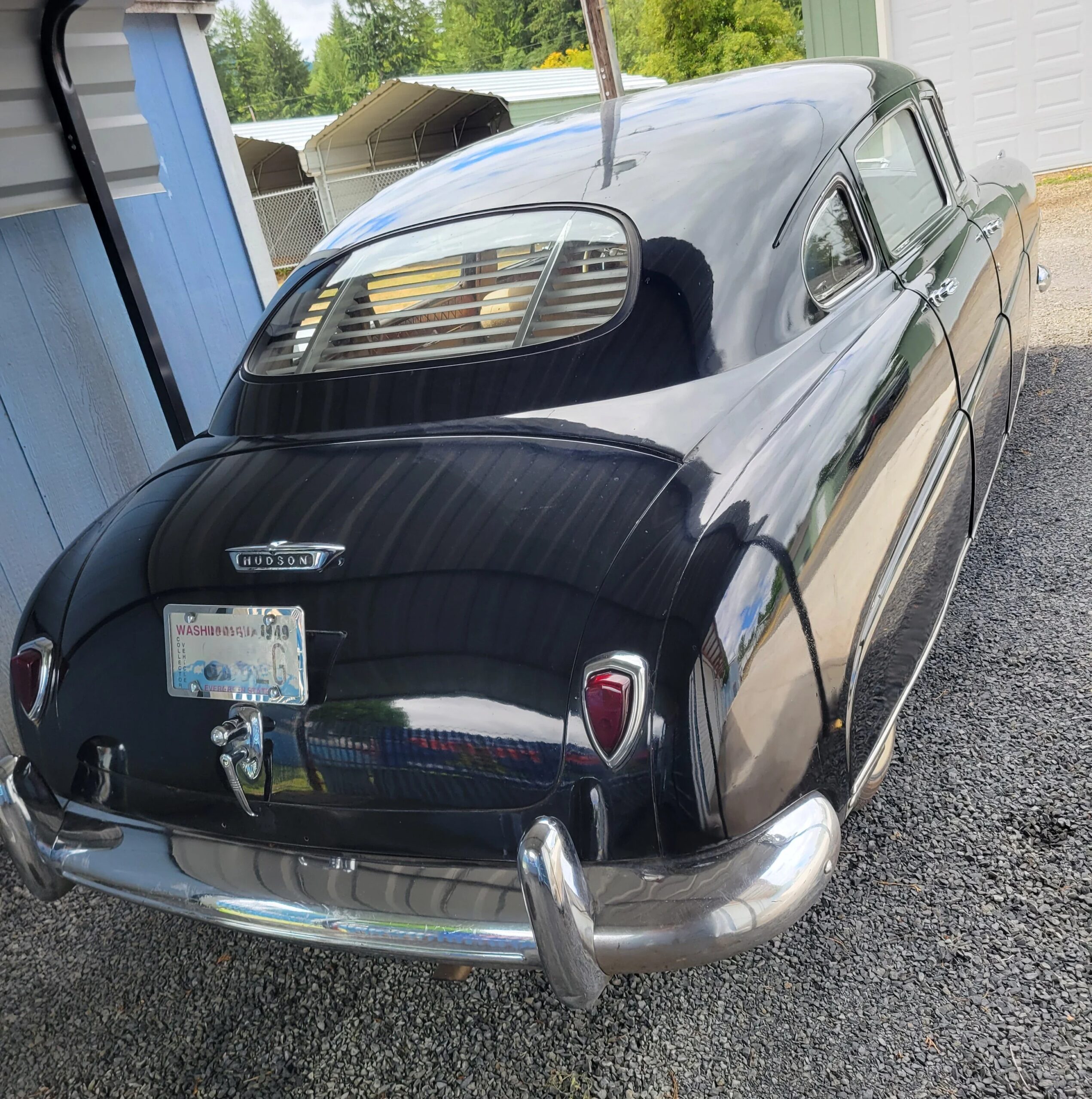 Hudson-Commodore-1949-Black-Beige-6
