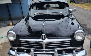 Hudson-Commodore-1949-Black-Beige-7