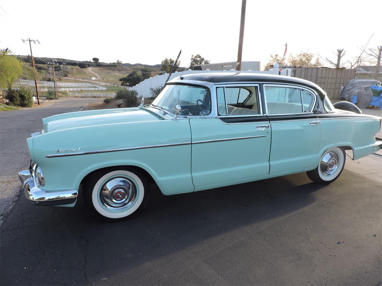 Hudson-Hornet-custom-1955-blue-white-24