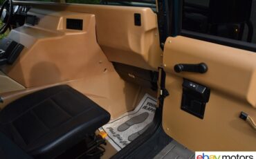 Hummer-H1-1995-SUV-15