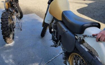 Husqvarna-1982-white-1