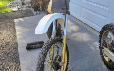 Husqvarna-1982-white-2