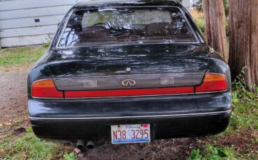 Infiniti-Q45-1996-3