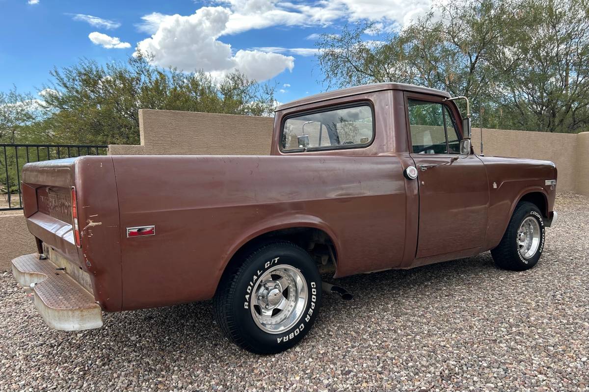 International-1100d-1969-brown-6