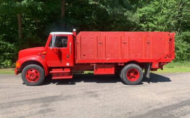 International-4600-diesel-1990-red-7