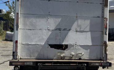 International-4600-diesel-1991-white-2
