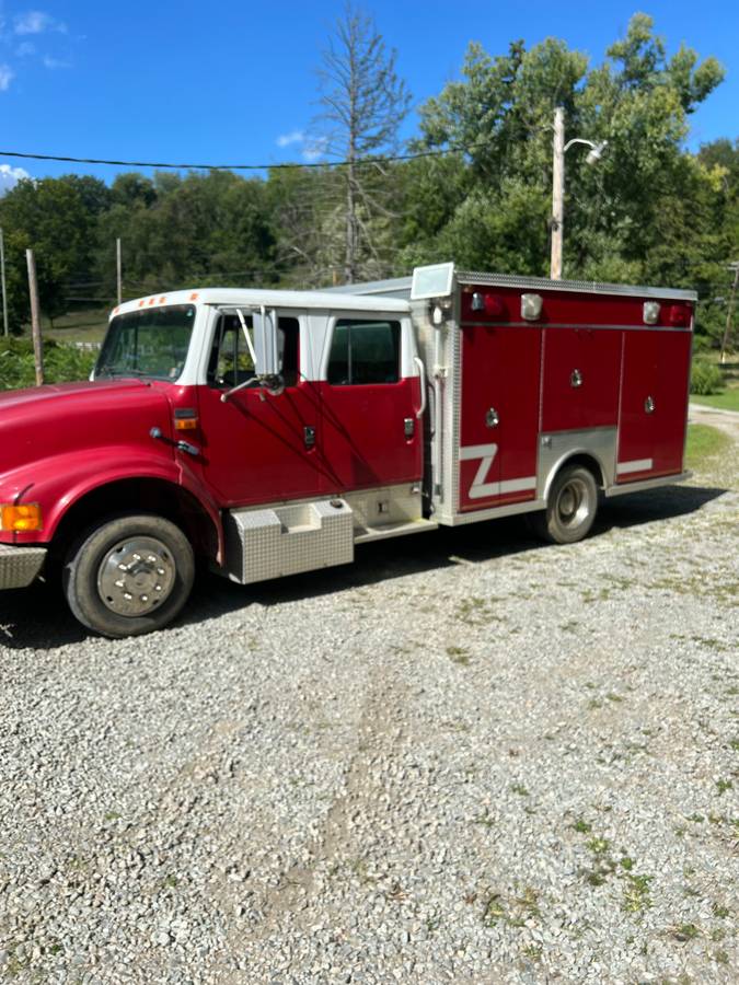 International-4700-diesel-1991-3