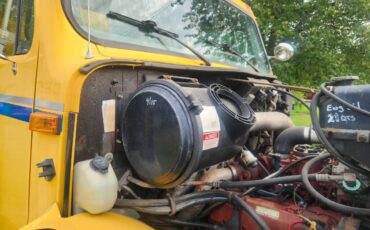 International-4700-diesel-1995-yellow-19