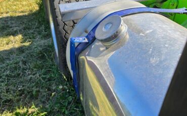 International-9700-diesel-1989-blue-13
