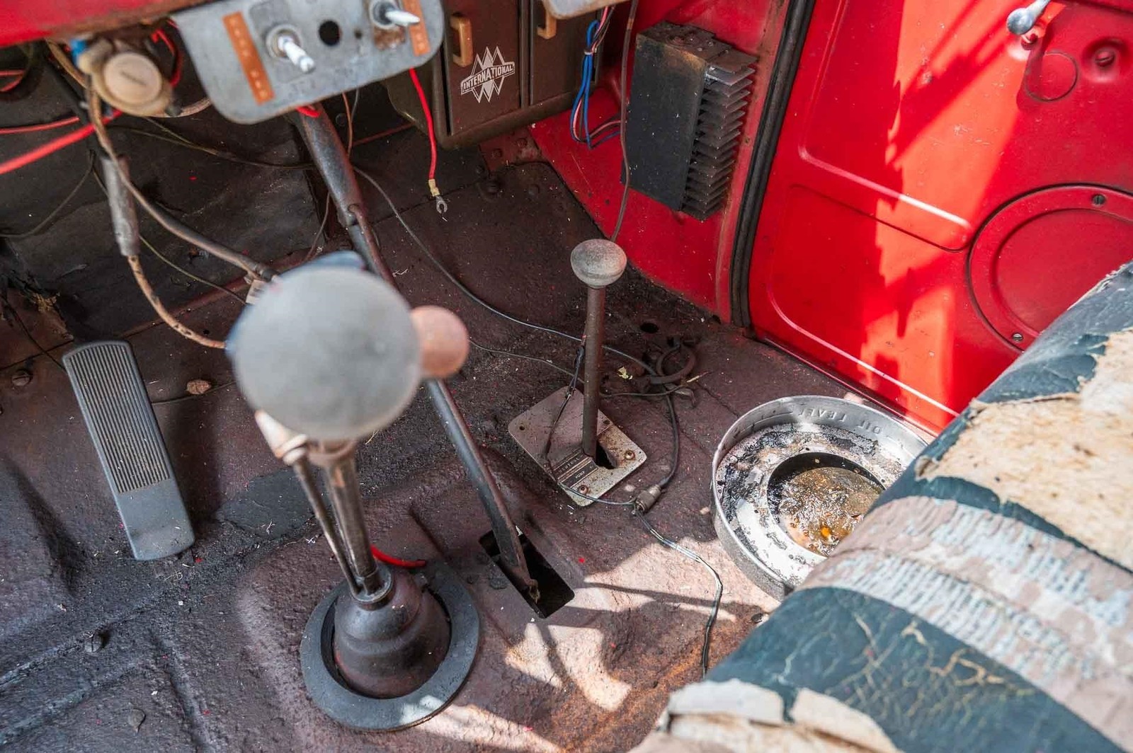 International-Fire-Truck-1951-2-Door-32