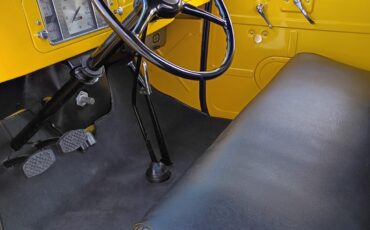International-Harvester-12-Ton-Pickup-1940-Standard-Cab-Pickup-10