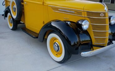 International-Harvester-12-Ton-Pickup-1940-Standard-Cab-Pickup-4