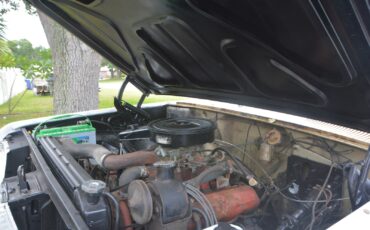 International-Harvester-12-Ton-Pickup-1973-Cab-Chassis-1