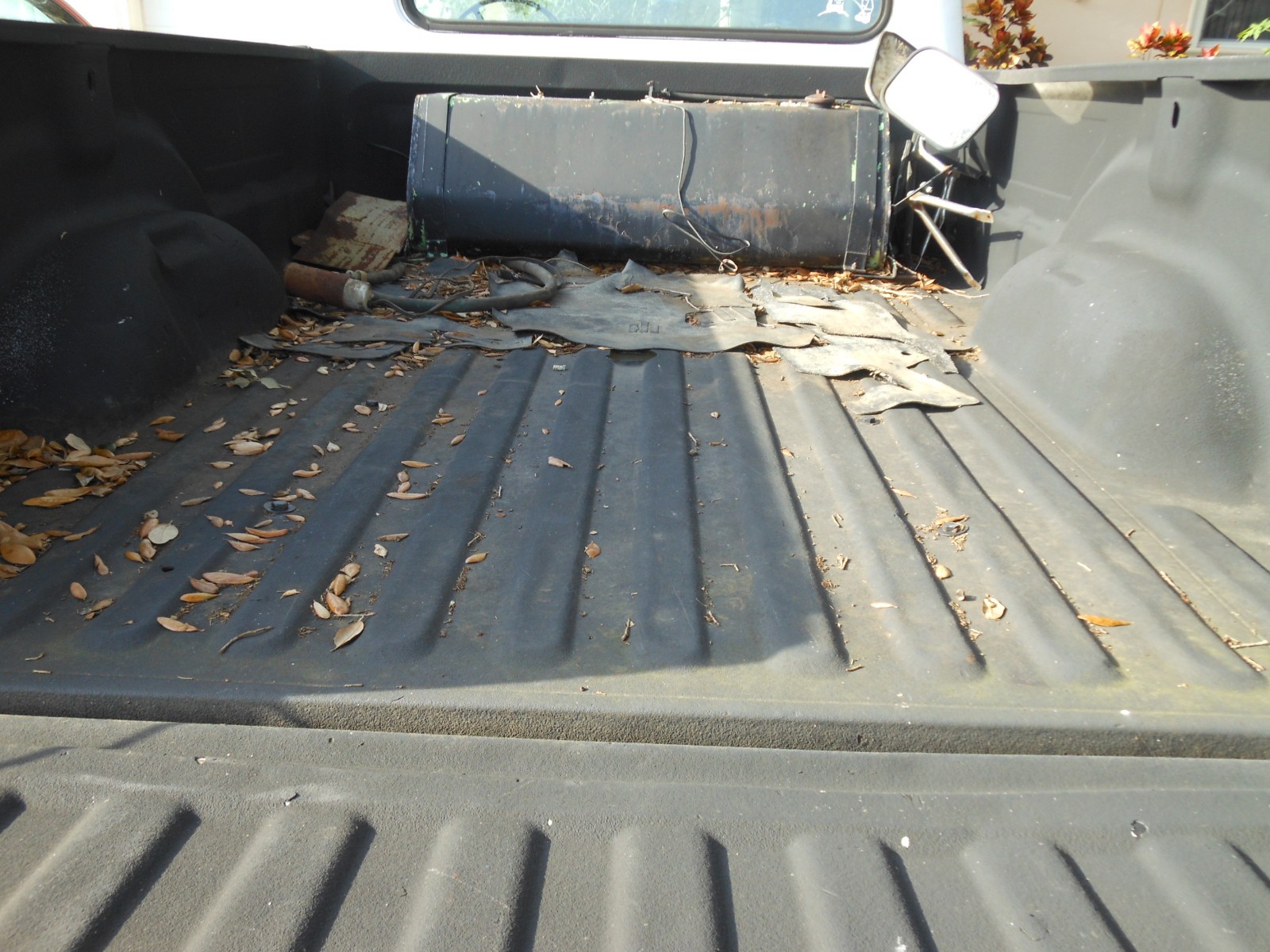 International-Harvester-12-Ton-Pickup-1973-Cab-Chassis-5