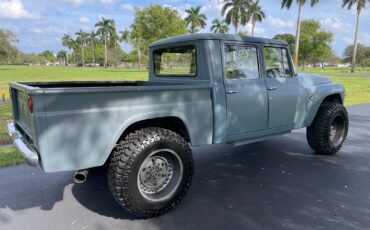 International-Harvester-1200C-1966-Crew-Cab-Pickup-3