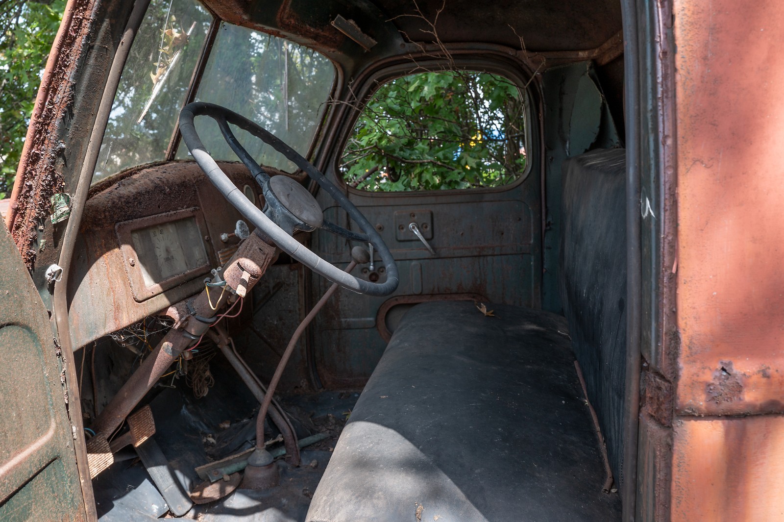International-Harvester-Dump-Truck-1948-Dump-Truck-4