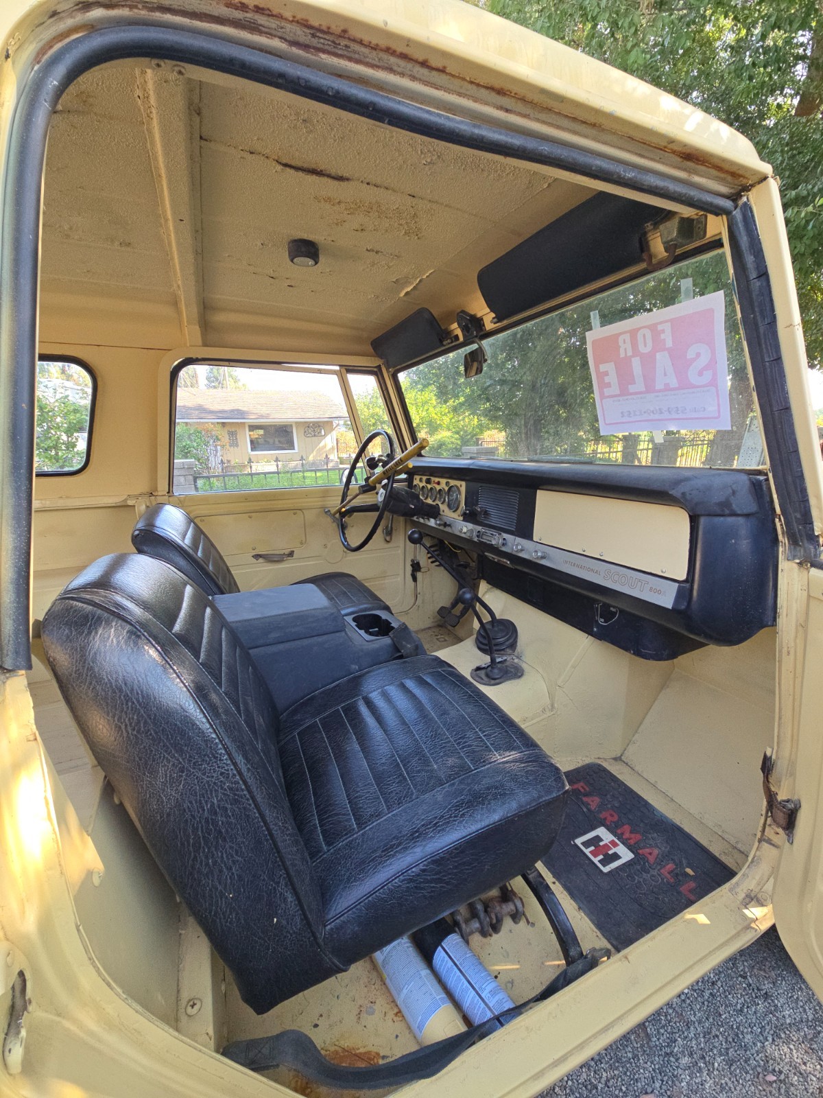 International-Harvester-Scout-1969-SUV-5