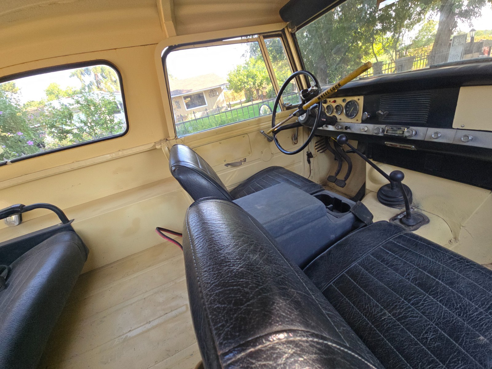International-Harvester-Scout-1969-SUV-6