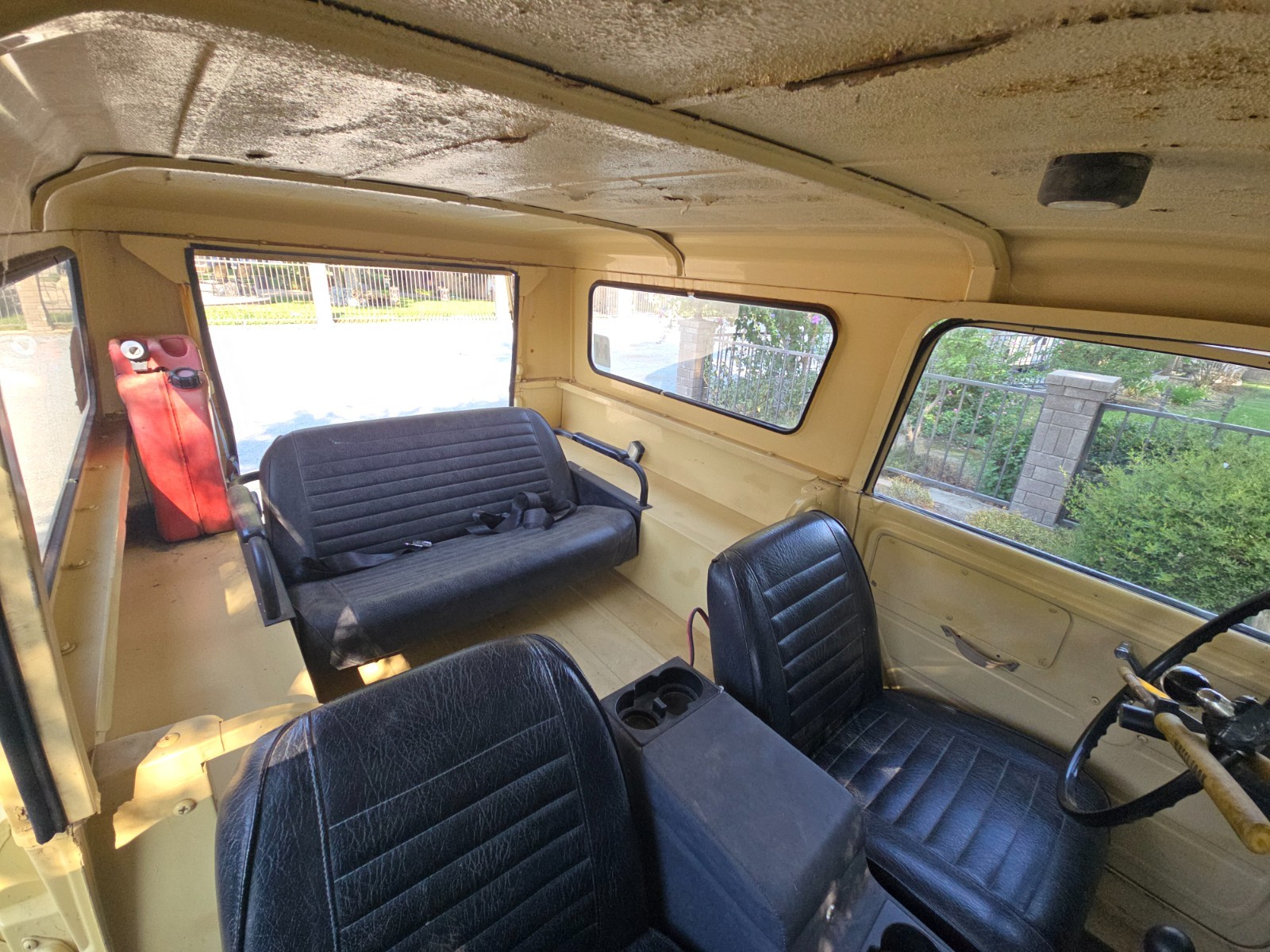 International-Harvester-Scout-1969-SUV-7