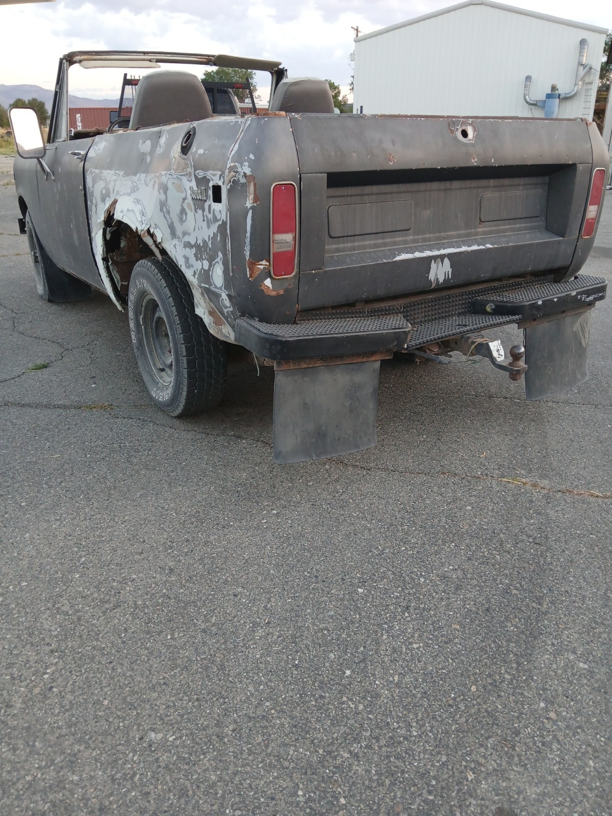 International-Harvester-Scout-1974-SUV-3