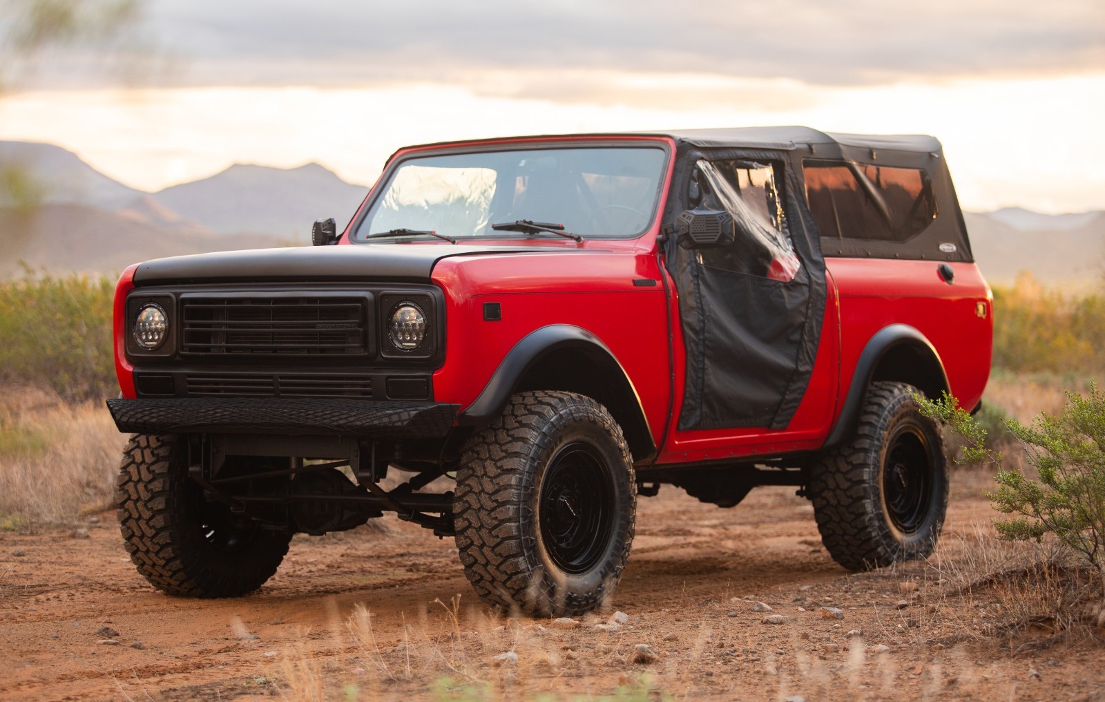 International-Harvester-Scout-1978-SUV-2