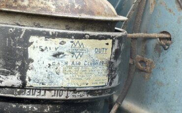 International-Harvester-l110-1951-Blue-Black-18