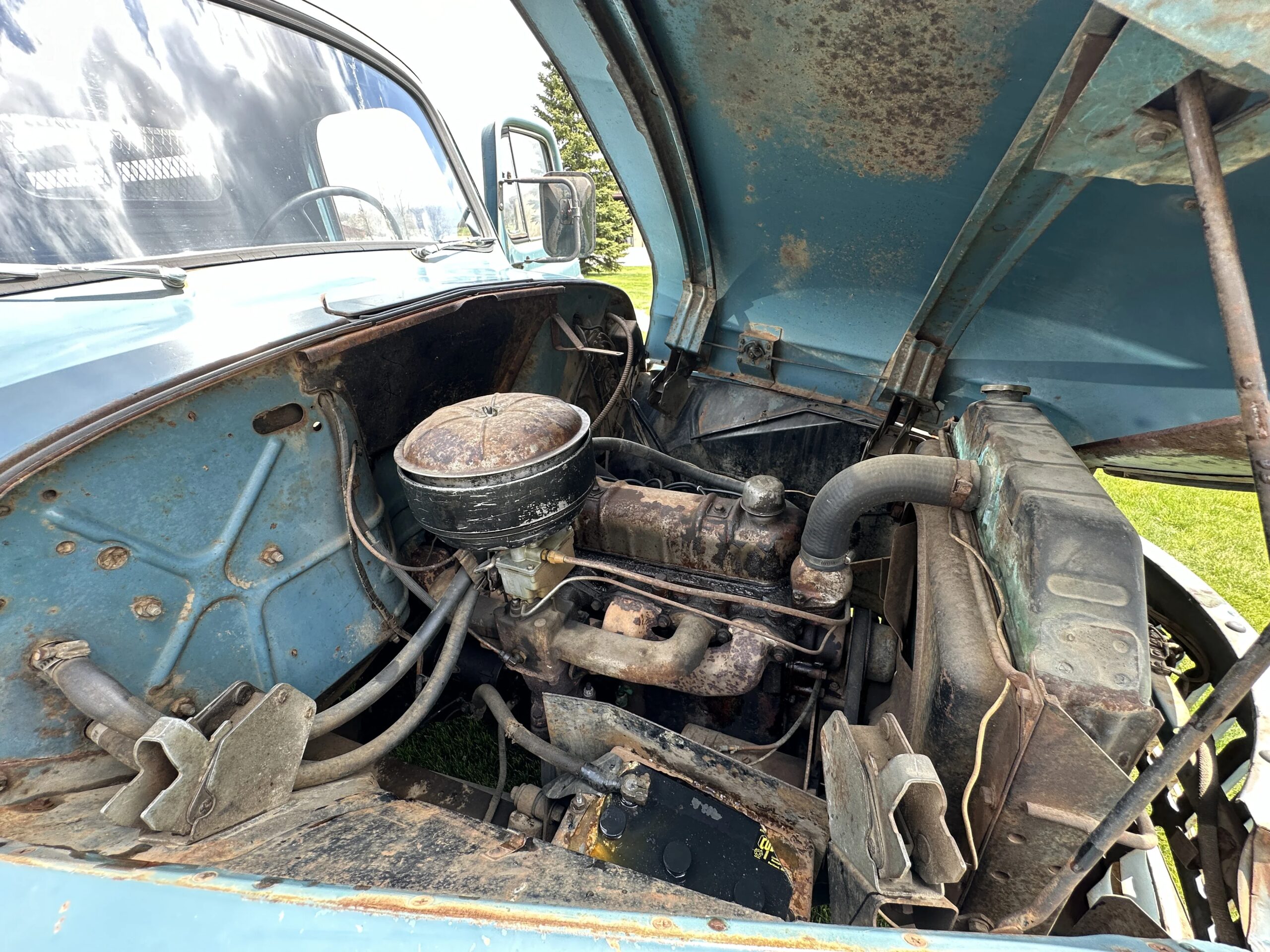 International-Harvester-l110-1951-Blue-Black-19