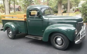 International-Harvester-other-ihc-models-1948-Green-Green-10