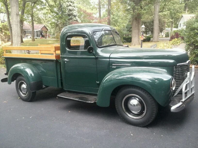 International-Harvester-other-ihc-models-1948-Green-Green-10
