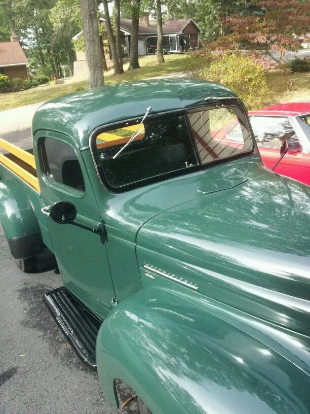 International-Harvester-other-ihc-models-1948-Green-Green