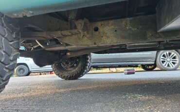 International-Harvester-pickup-1970-Blue-Blue-18