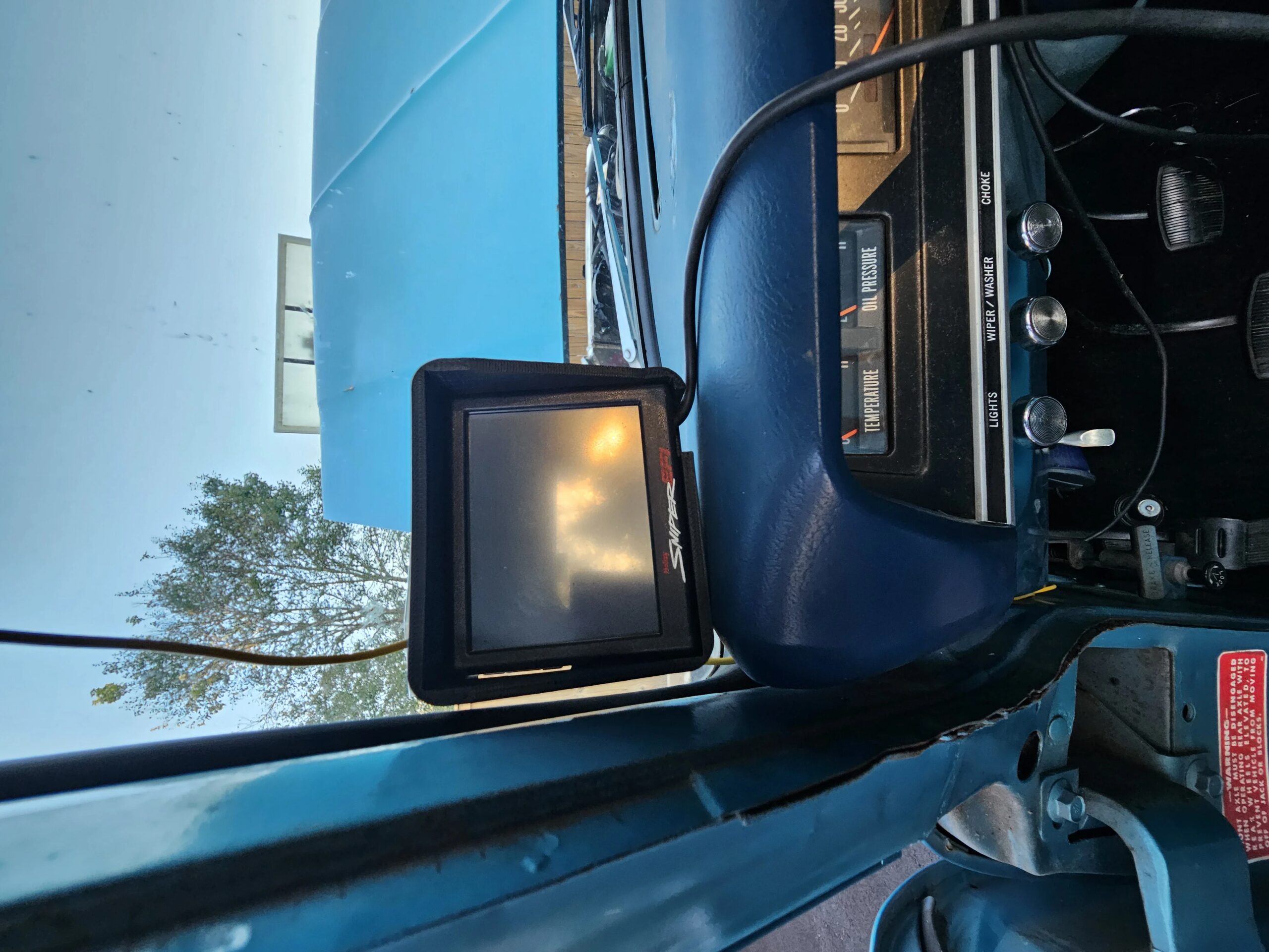 International-Harvester-pickup-1970-Blue-Blue-2